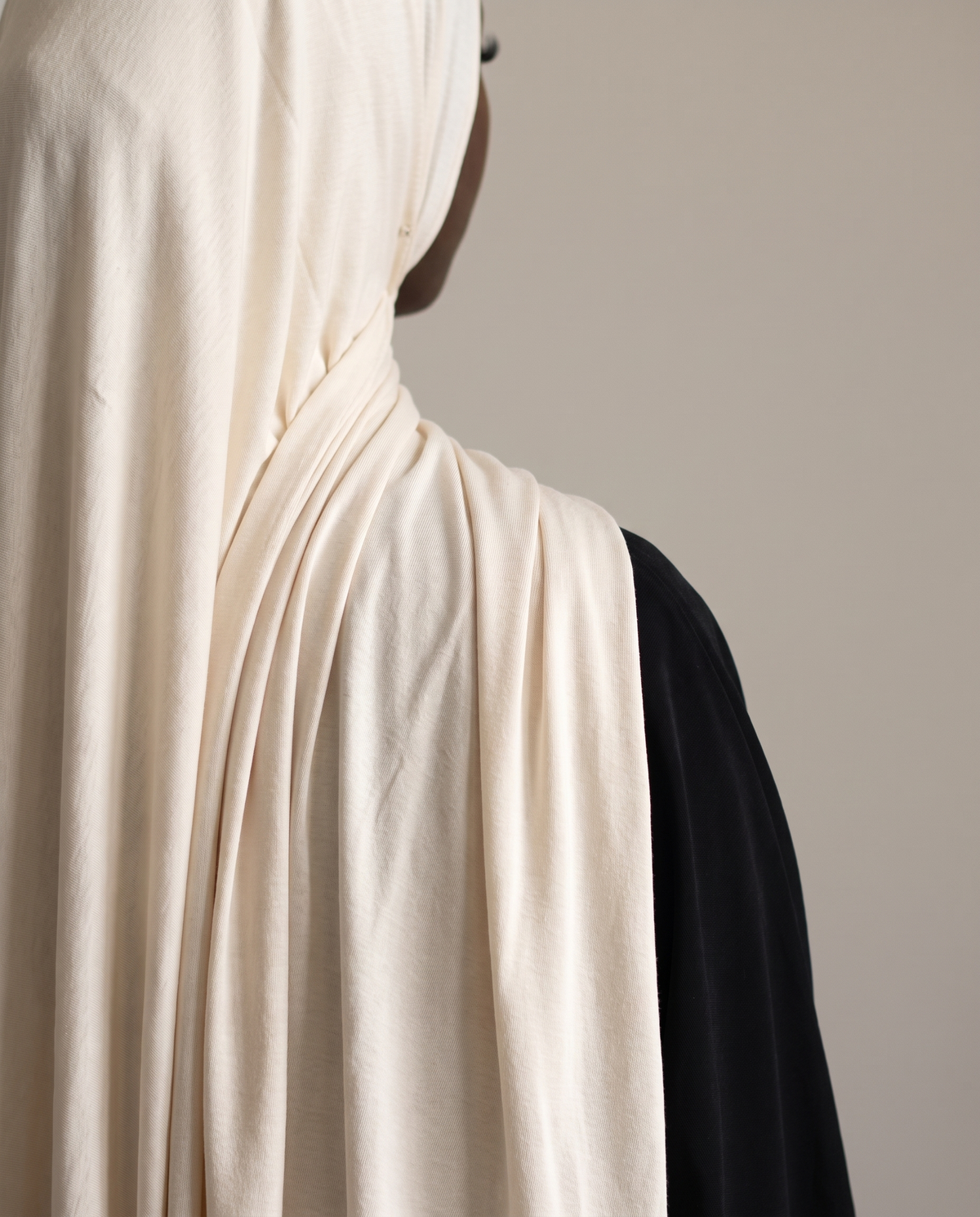Lira - Bamboo Jersey, drape detail