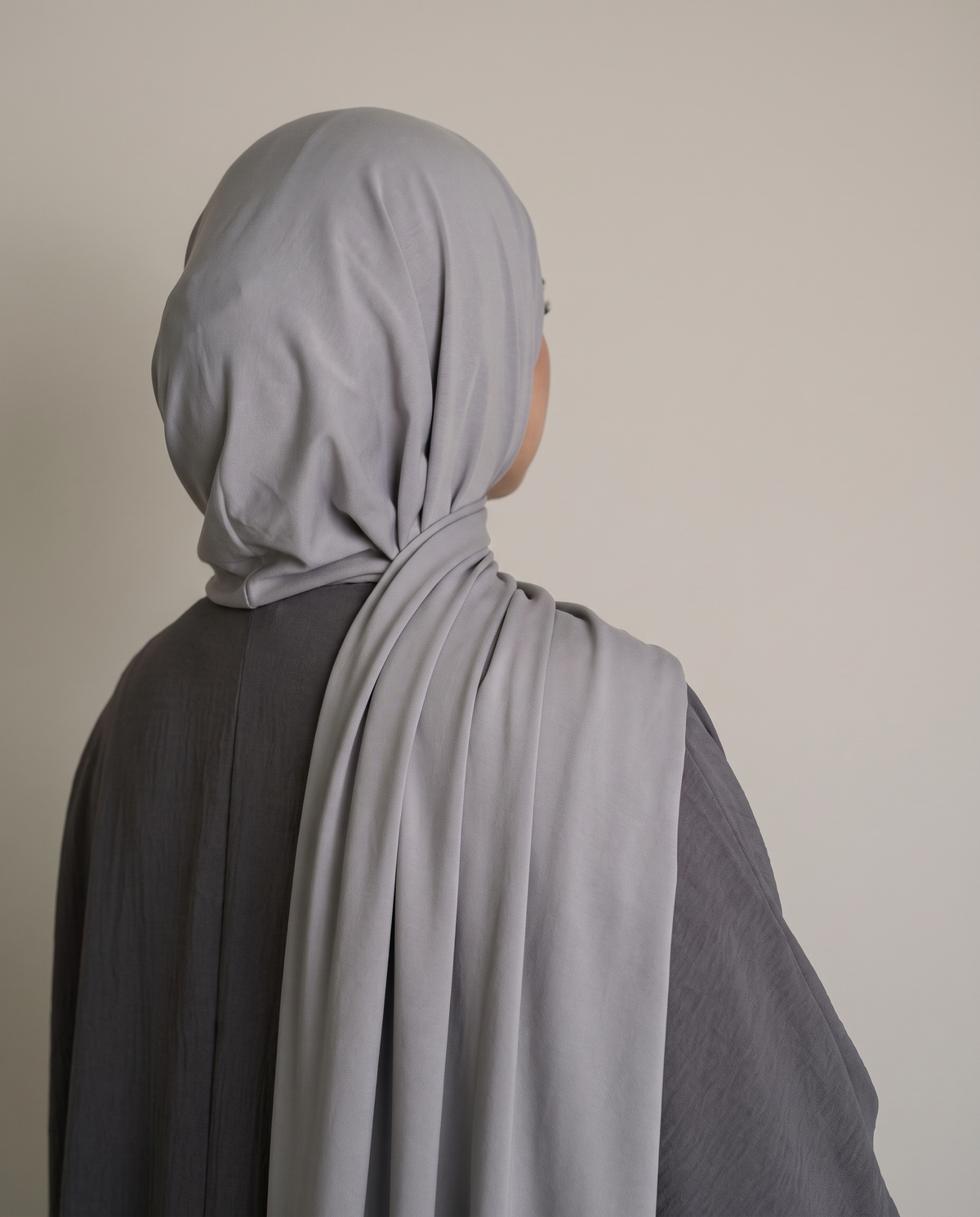 Stone - Premium Jersey, drape detail